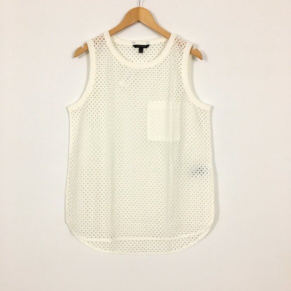 NEW! Banana Republic Ivory Eyelet Pocket Tank - L - Picture 2 of 5